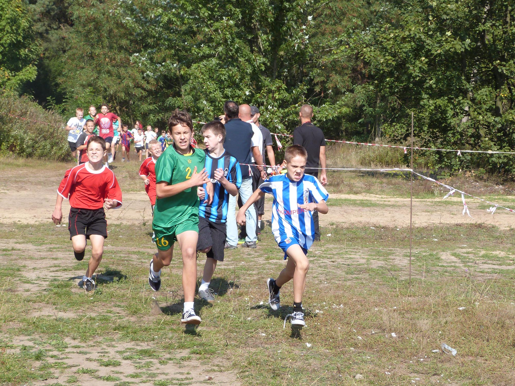 Zawody powiatowe w przełajach.