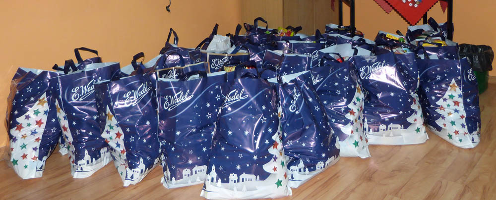 Świąteczna Paczko dla potrzebujących.