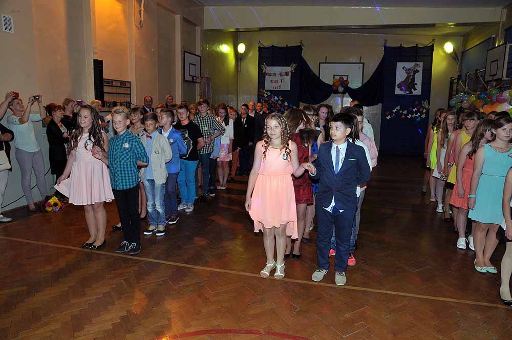 Wieczorek pożegnalny klas VI