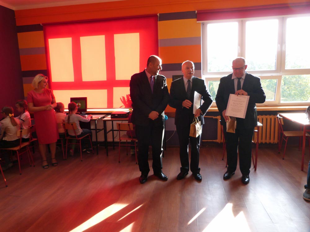 Więcej komputerów...