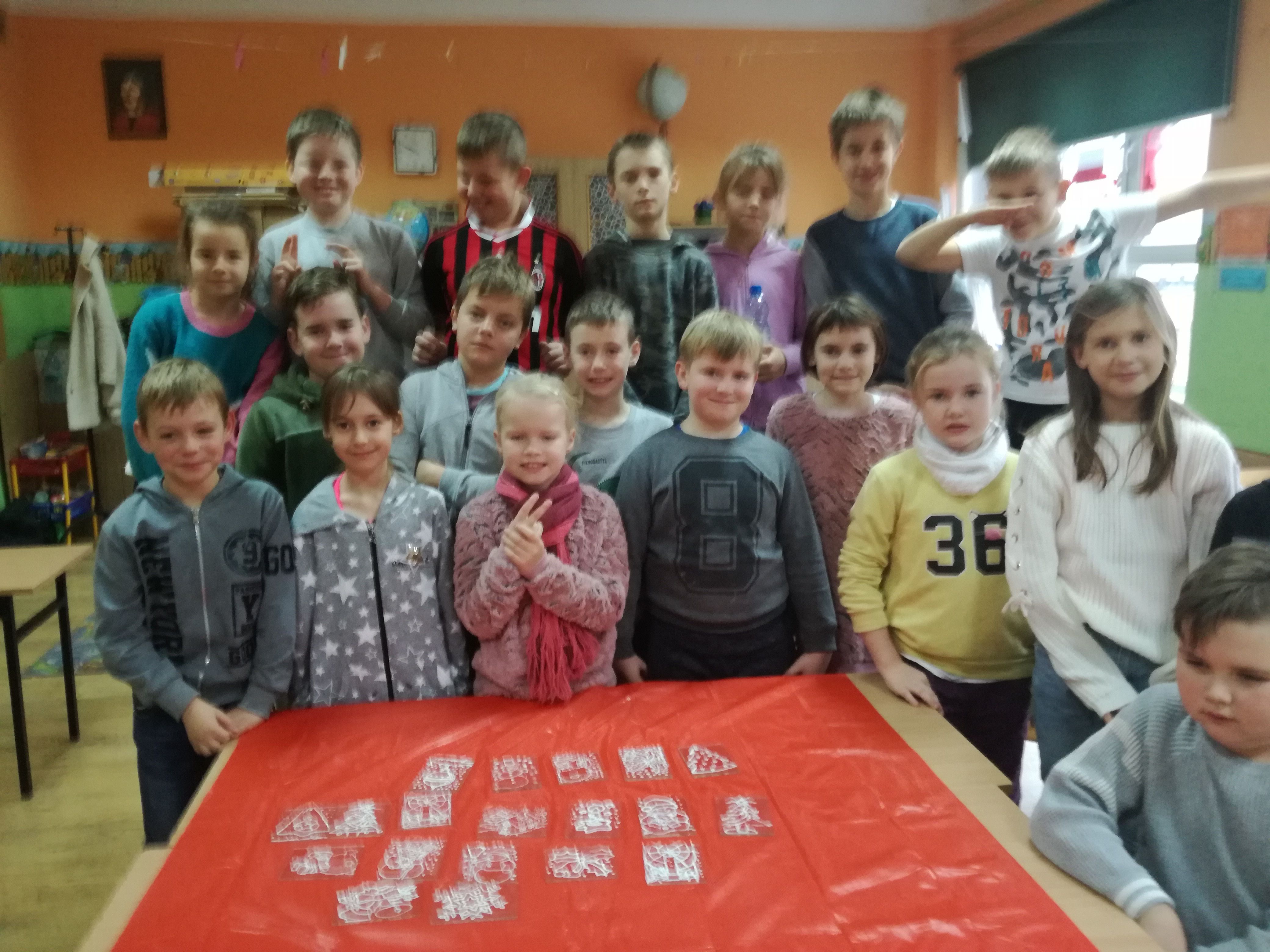 Świąteczne warsztaty plastyczne